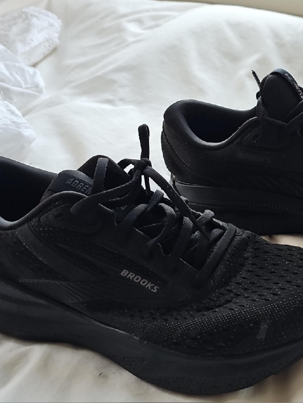 Brooks Black Women’s Athletic Running Shoes